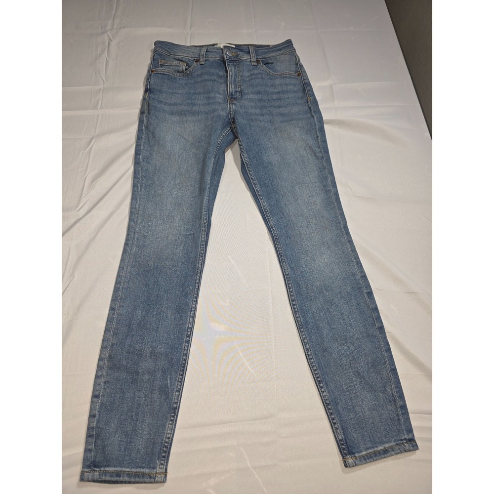 H&M Jeans Womens Size 8 Blue Regular Fit Flat Front Denim Classic Straight Leg‎